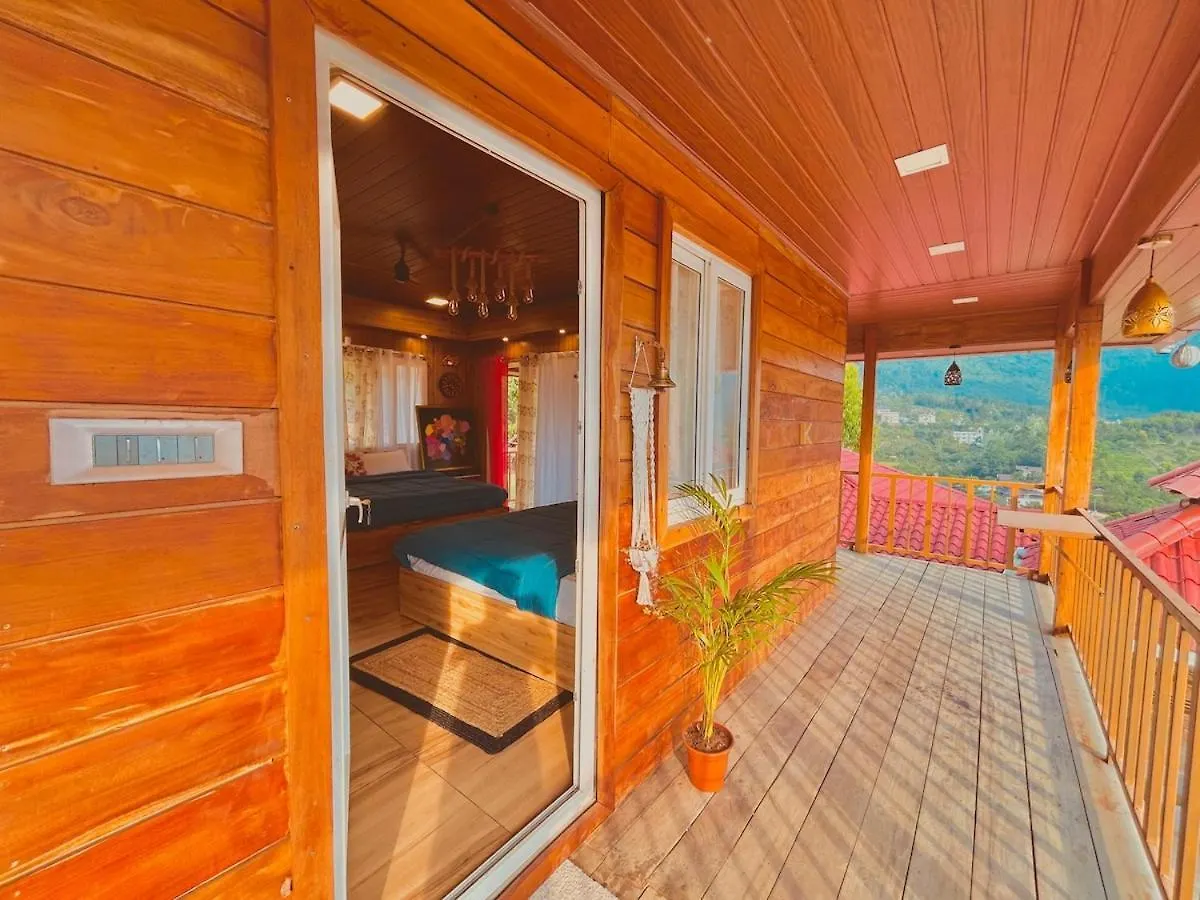Kanav Living Wooden Villa In Kanthalloor